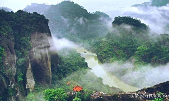 巍峨雄奇_广州圣奇雄座套_圣奇雄汽车椅套