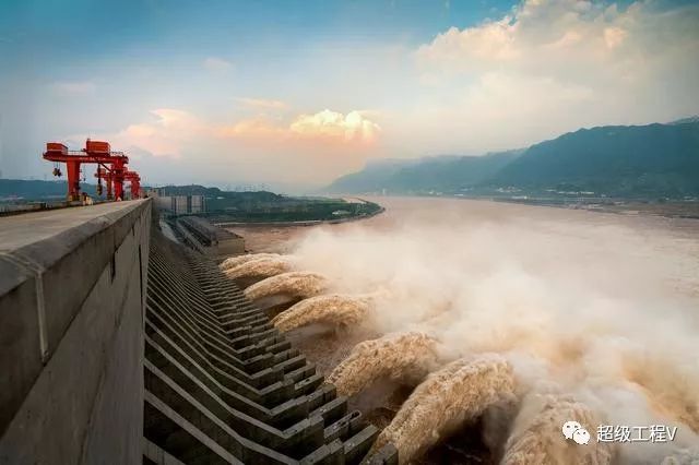 三峡大坝在哪里_三峡大坝一日游玩攻略_三峡大坝旅游攻略